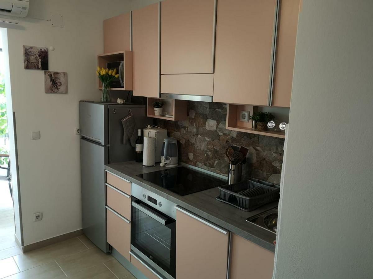 Natalija Apartment Rogoznica  Exterior foto